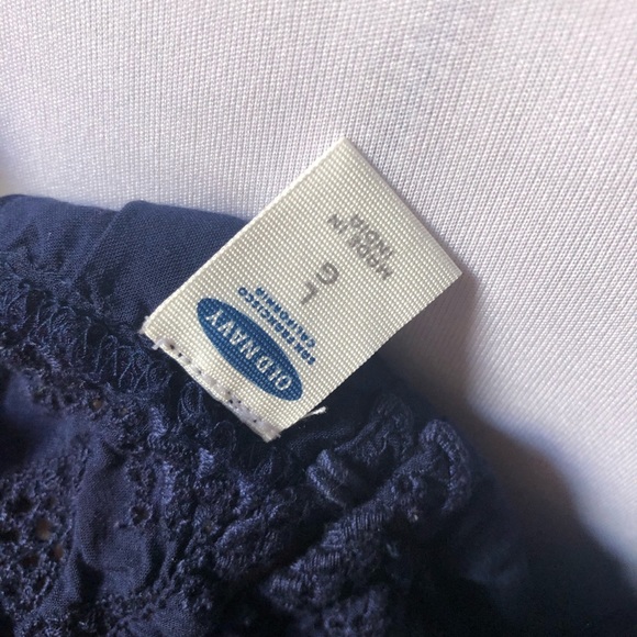 Old Navy tank - Picture 3 of 4